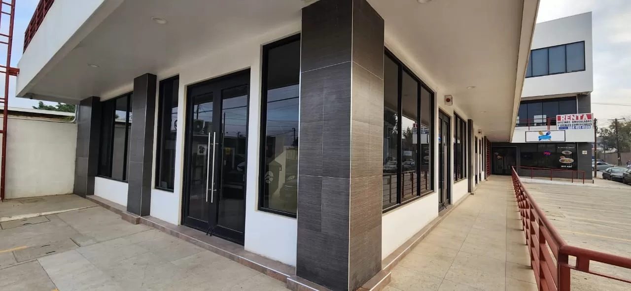 Renta Local Comercial en E